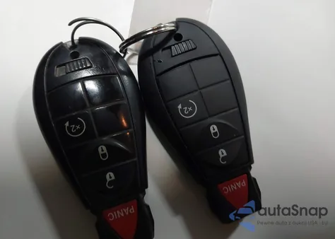 2021 Ram 1500 Classic Tradesman 4X2 6'4 Box from USA, damaged, VIN 1C6RR6FG1MS530919